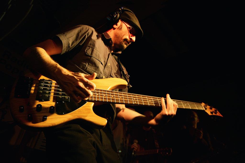 Lezioni di basso con Antonello Gini a Bergamo